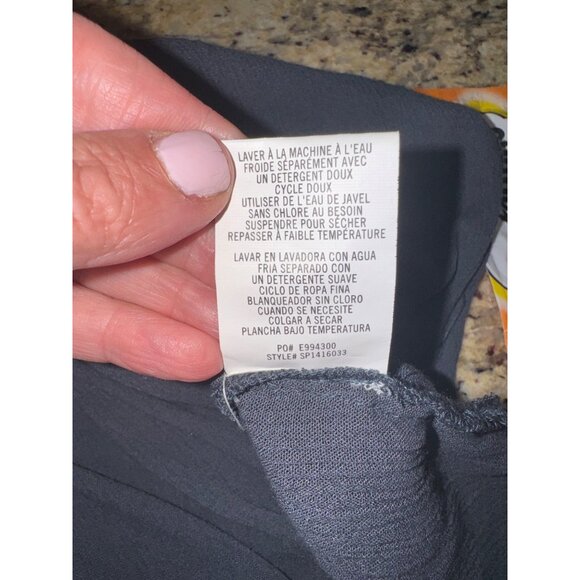 ONeill Boho Embroidered Tunic Top Swim Coverup M/L Navy Floral V-Neck Viscose - Picture 7 of 11